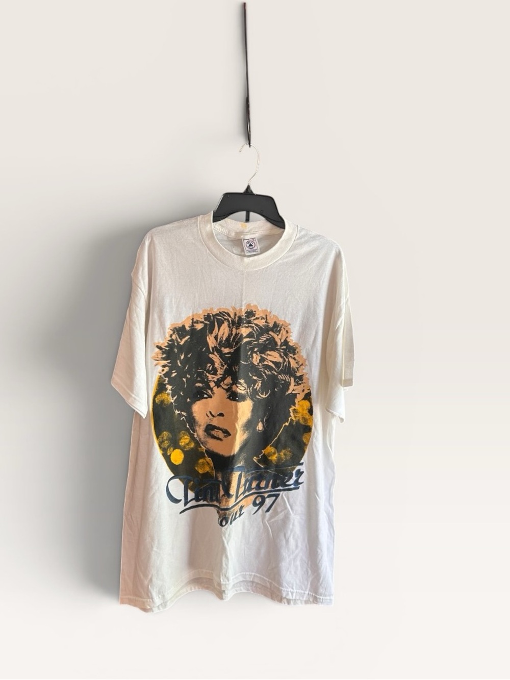 Delta Pro Weights Vintage Tina Turner and Cyndi Lauper "tour 97" T-shirt Size XL